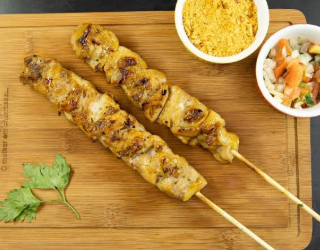 ESPETINHO FRANGO